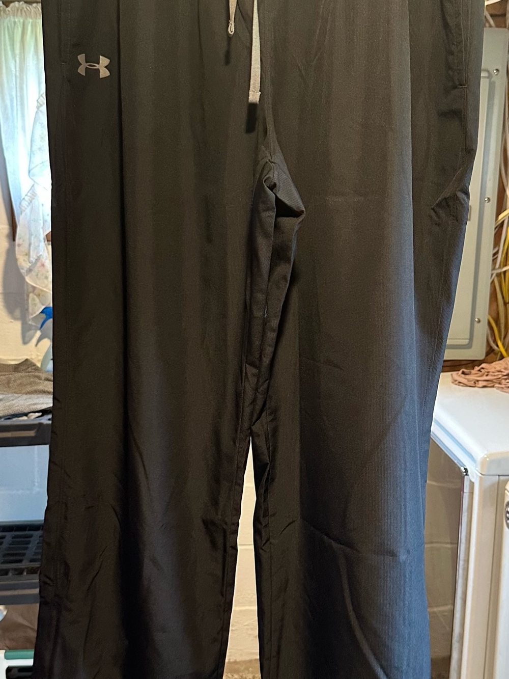 Under Armour XXL Men's Black Vital Woven Pants with Drawstring - Picture 2 of 5